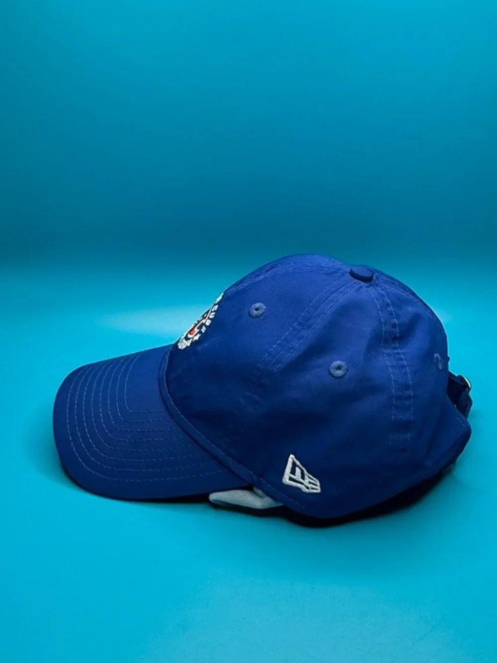 Chicago Cubs Women’s Blue Logo 9Twenty New Era Strapback Baseball Hat Cap MLB